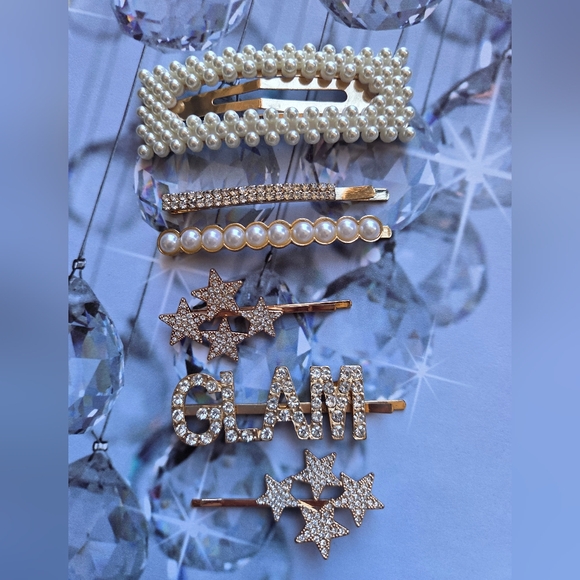 Vintage Accessories - NWOT Set of Glam Rhinestone & Pearl Hair Clips